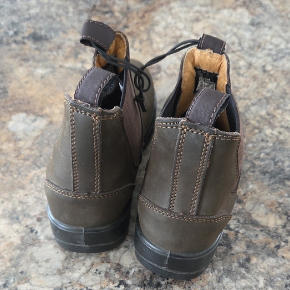 Aquatherm Size 8 Women's NEW Leather Brown Chelsea Boots - Picture 3 of 10